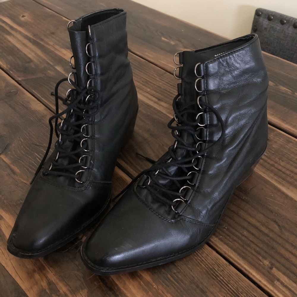 Black witch Victorian lace up boots